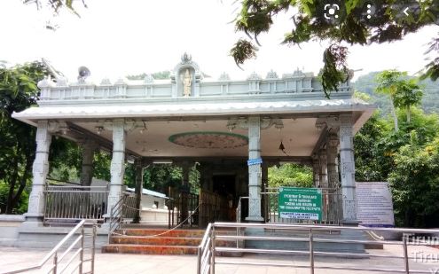 Sri Vari Mettu Mandapam